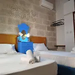 Limestone Sun 3* Sliema