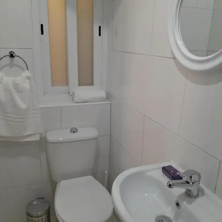 Pensionat Limestone Sun 3*