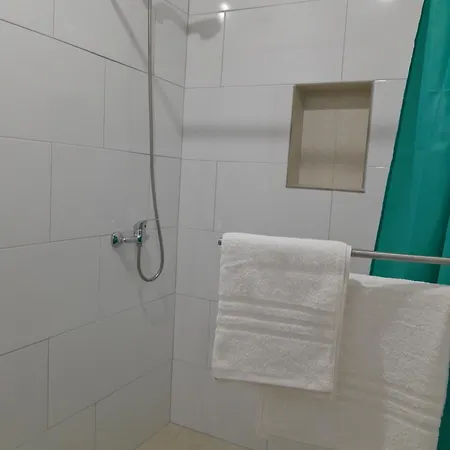 Pensionat Limestone Sun