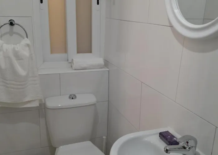 Pensiune Limestone Sun 3*