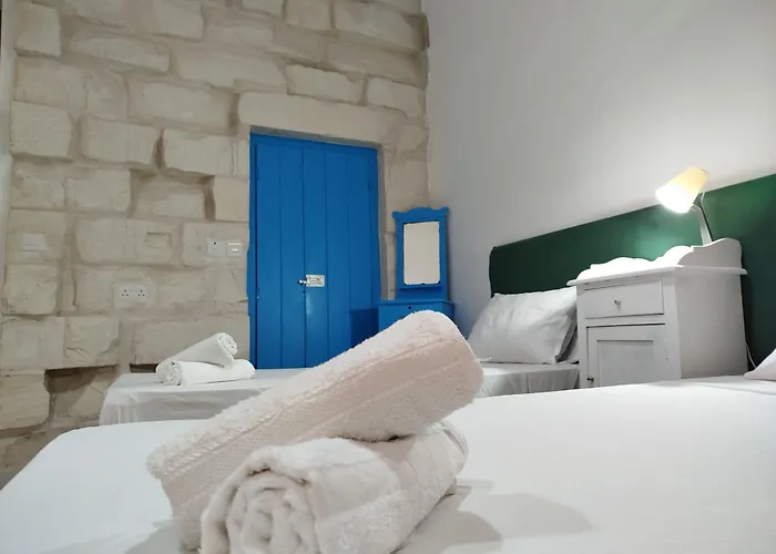 Limestone Sun 3* 斯利马