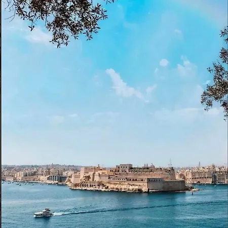 Limestone Sun Pensión Sliema