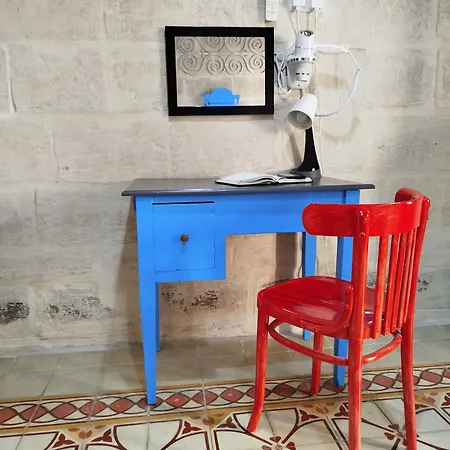 Limestone Sun Pensión 3*